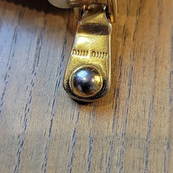 Miu Miu Long khaki zipper wallet - Picture 4 of 6